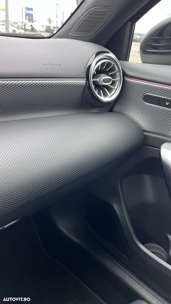 Mercedes-Benz A 180 - 4