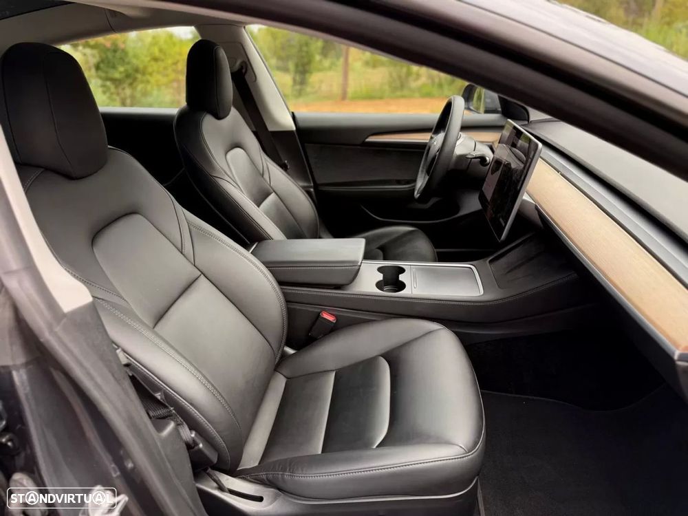 Tesla Model 3 Performance Dual Motor AWD — fotografia 12