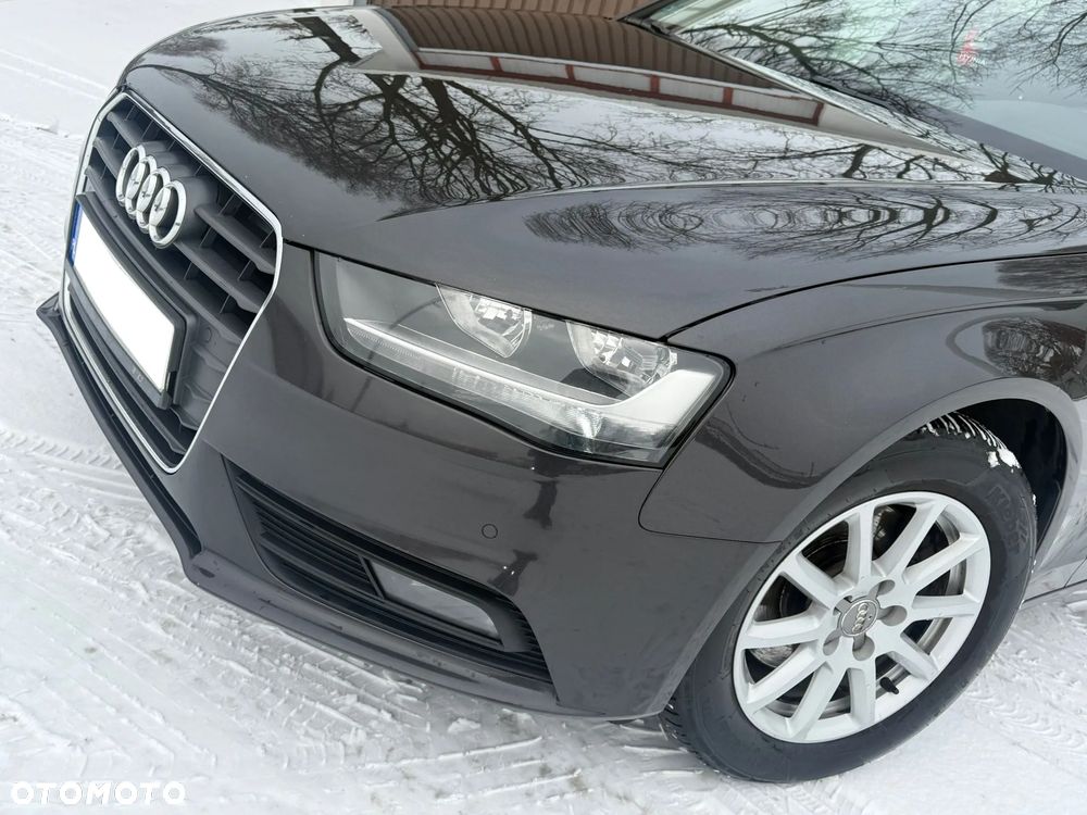 Audi A4 Avant 2.0 TDI Multitronic - 5