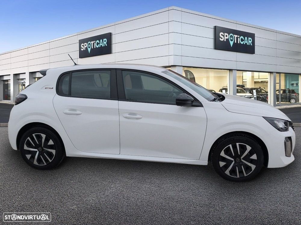 Peugeot 208 1.2 PureTech SE Style - 4