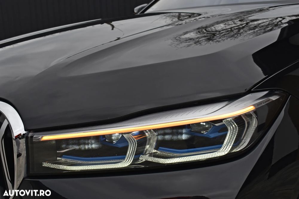 BMW Seria 7 745e - 34