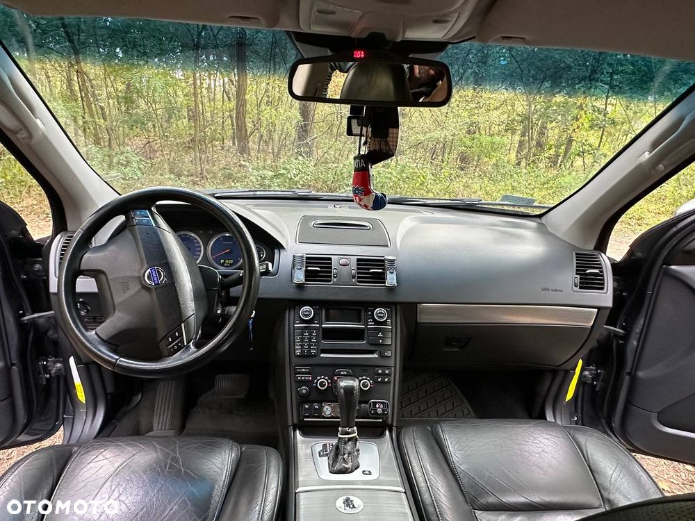 Volvo XC 90 - 10