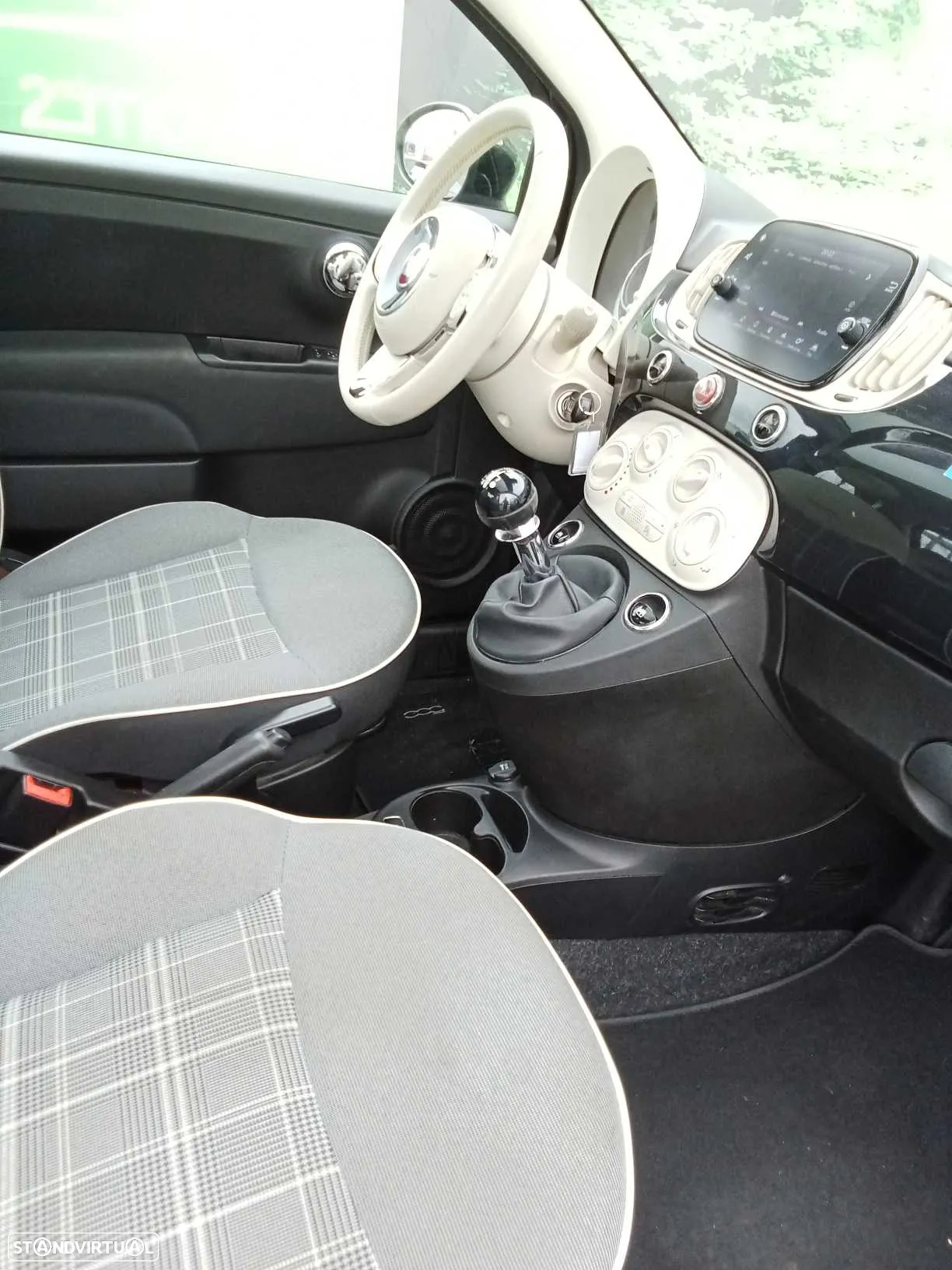 Fiat 500 1.0 Hybrid Lounge - 11