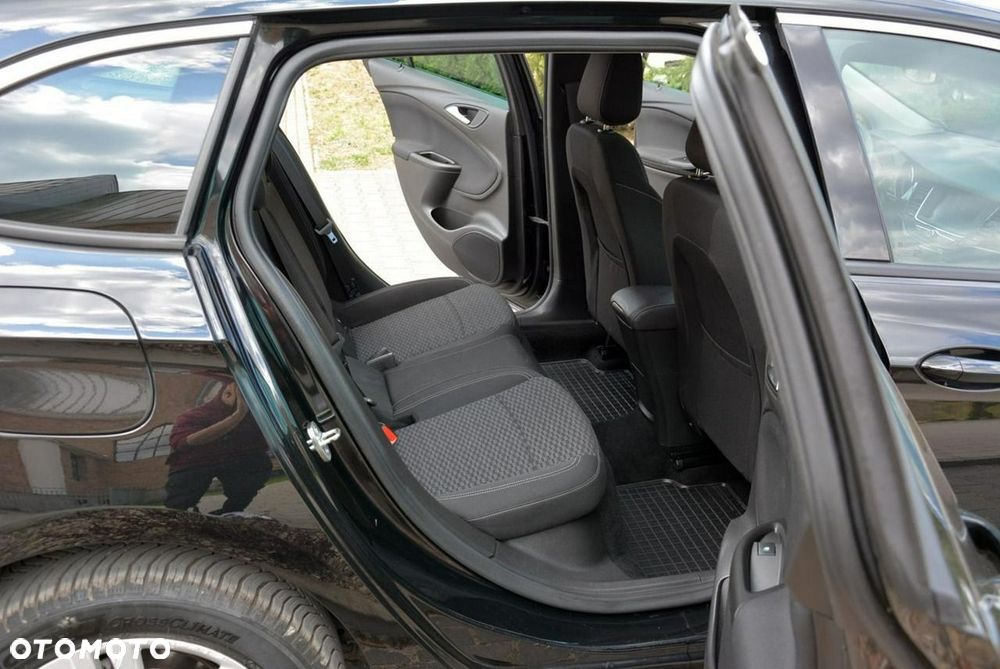 Opel Astra 1.4 T Dynamic - 16