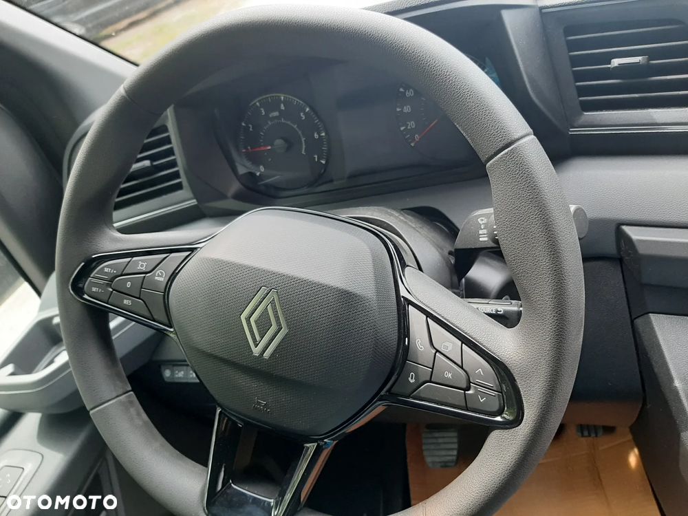 Renault Master - 11