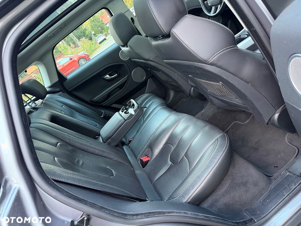 Land Rover Range Rover Evoque SD4 Black Dynamic - 32