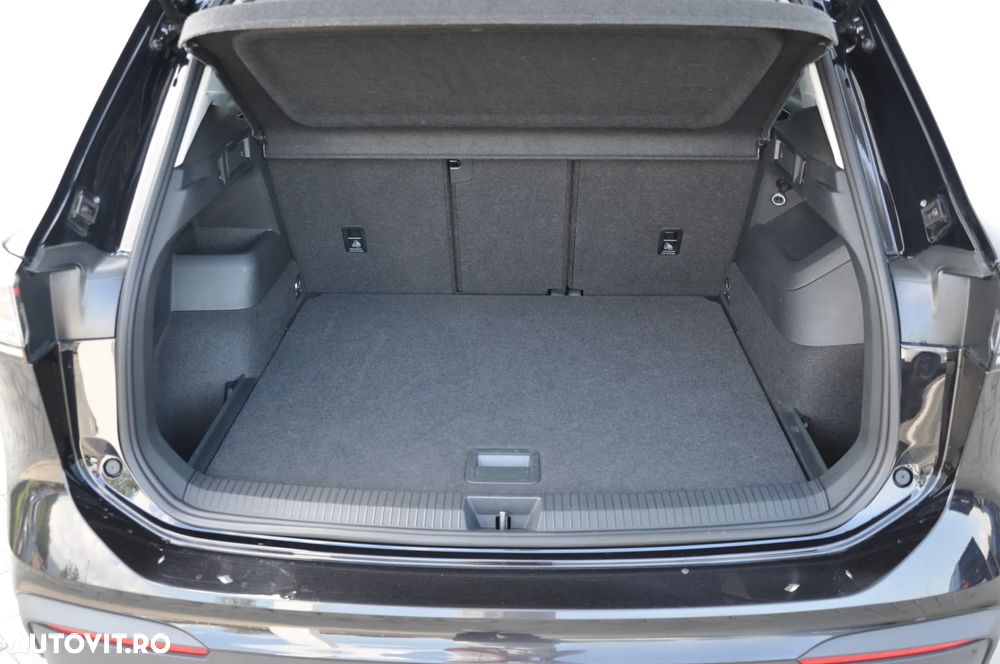 Volkswagen Tiguan 1.5 eTSI DSG MHEV Life - 30