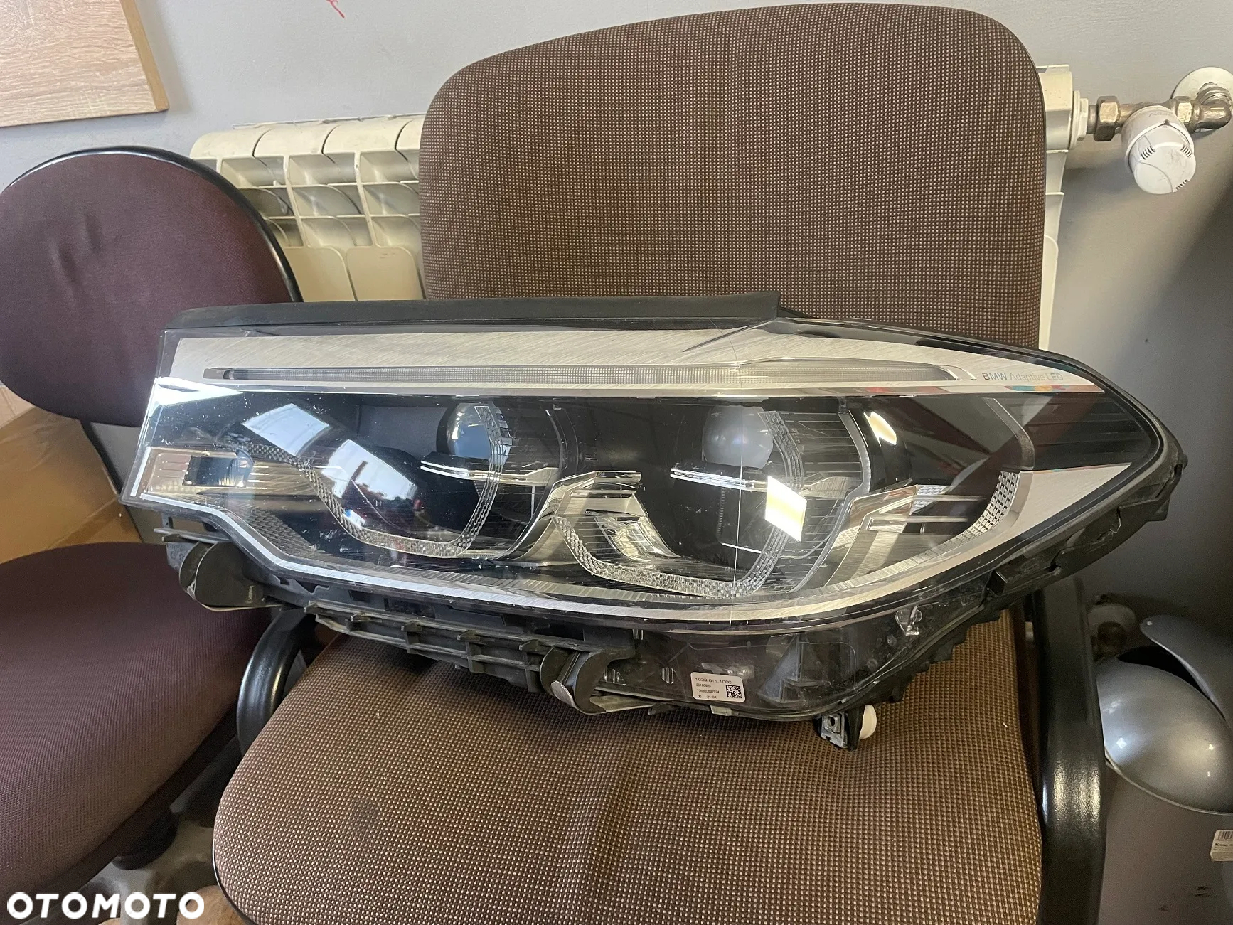 BMW G30 Lampa reflektor lewy igła 8499121 - 2