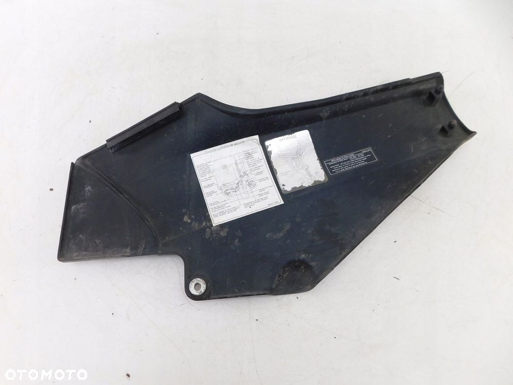 KAWASAKI GTR 1000 BOK BOCZEK PRAWY - 7