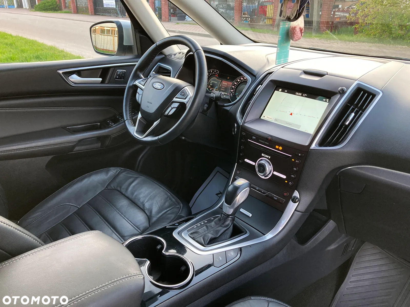 Ford Galaxy 2.0 TDCi 4WD Titanium PowerShift - 21