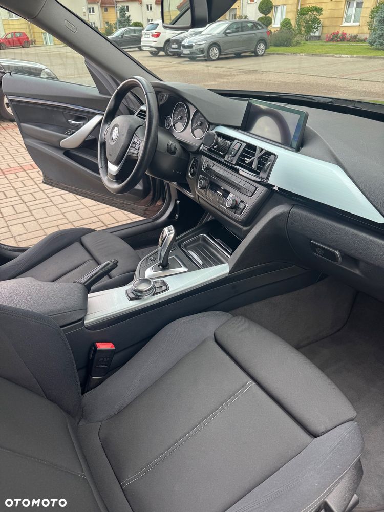 BMW 3GT 320d xDrive Sport Line - 7