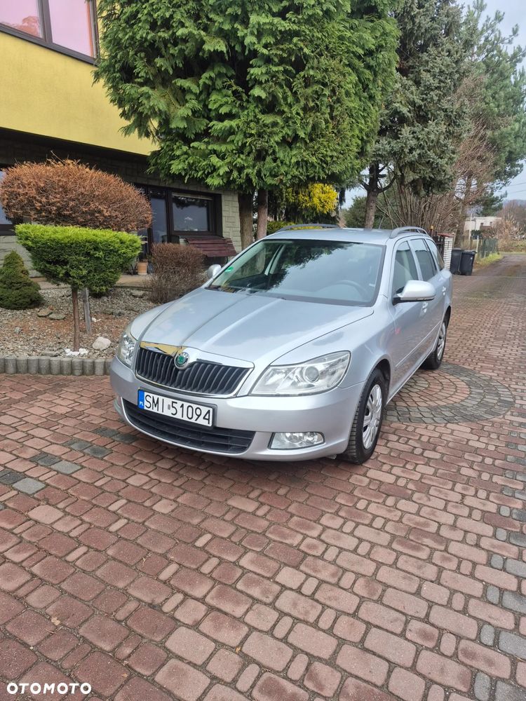 Skoda Octavia 1.9 TDI DPF Ambiente - 1