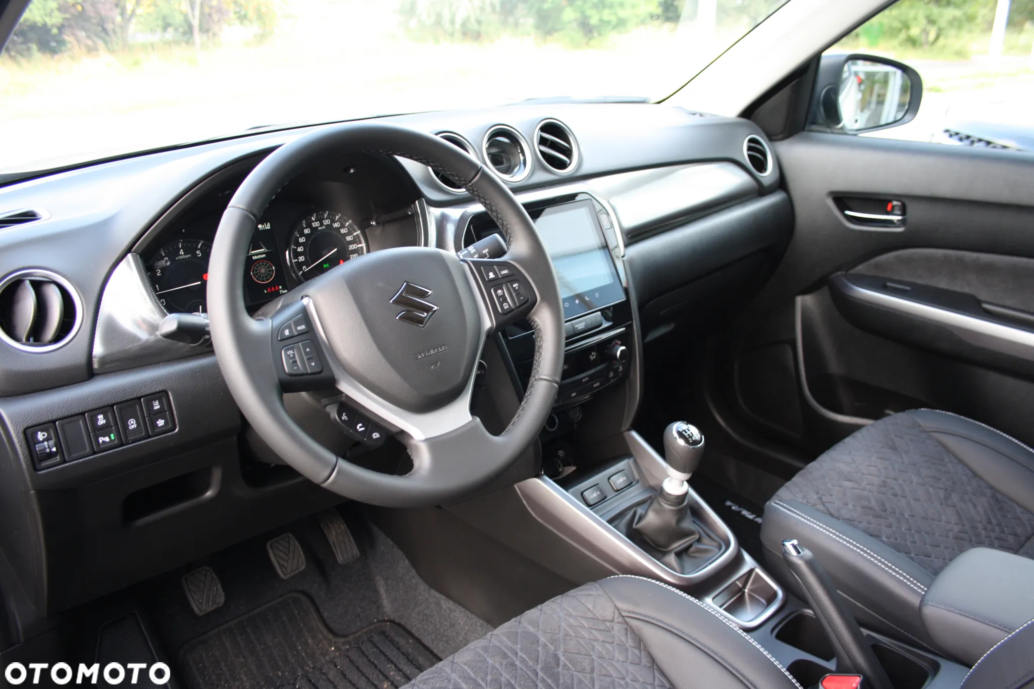 Suzuki Vitara 1.4 Boosterjet SHVS Elegance 2WD - 18