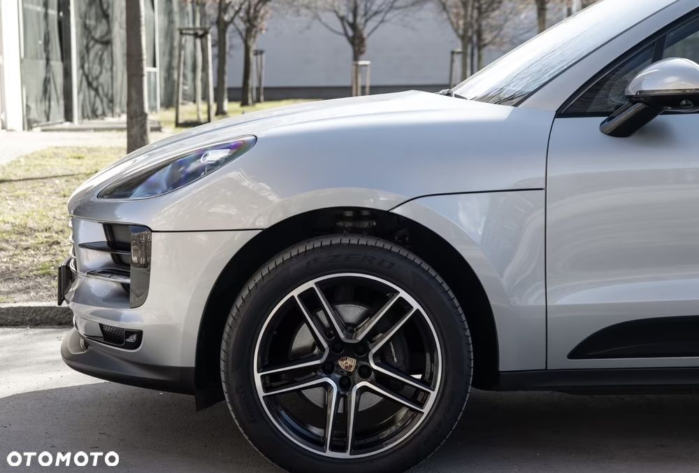 Porsche Macan - 10