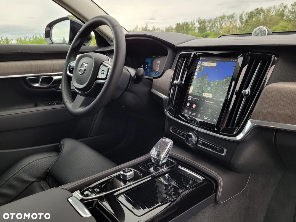 Volvo S90 T8 AWD Plug-In Hybrid Ultimate Dark - 36
