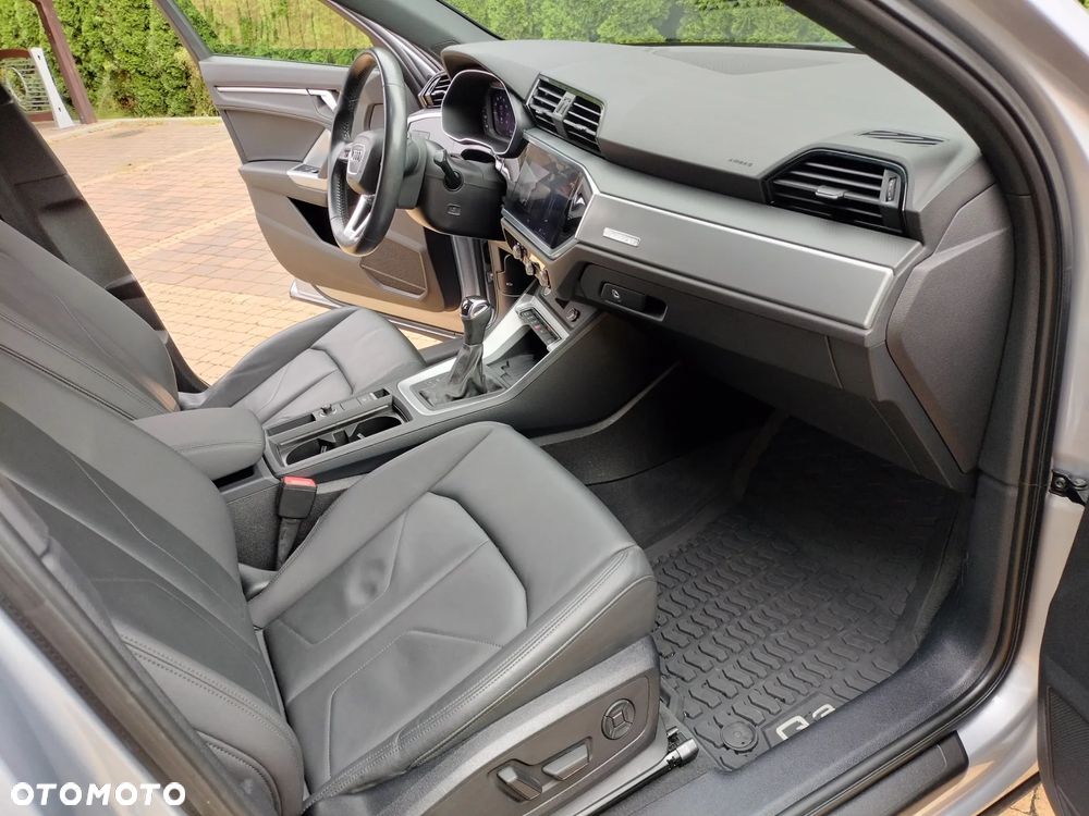 Audi Q3 45 TFSI quattro S tronic S line - 17