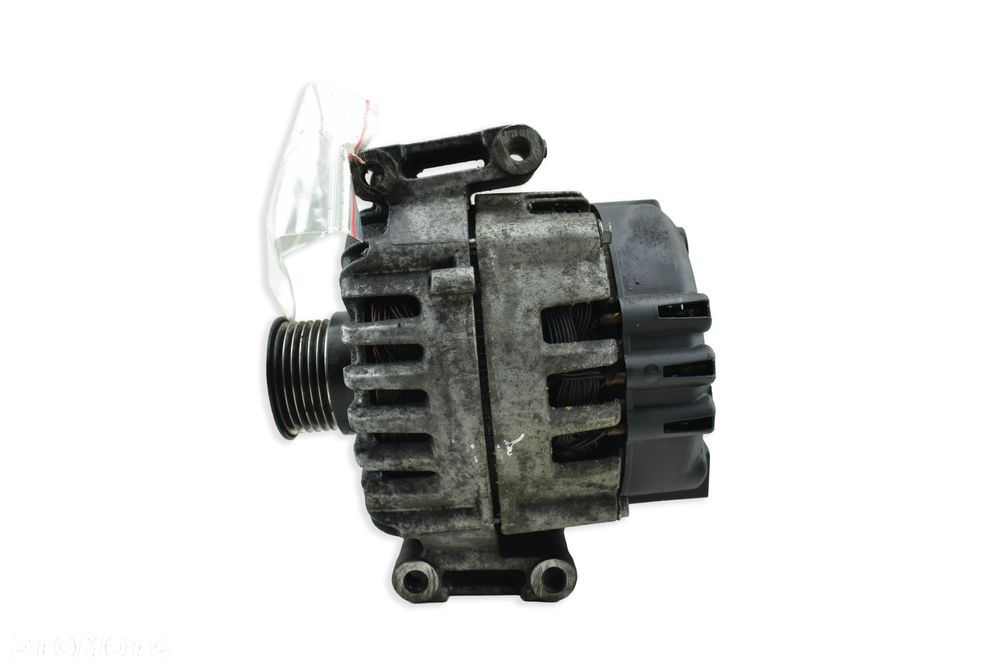 Alternator MERCEDES W204 W166 W639 W212 2.2 CDI A0009067900 - 3