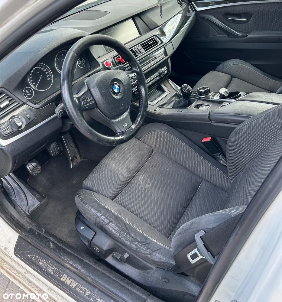 BMW Seria 5 520d - 5