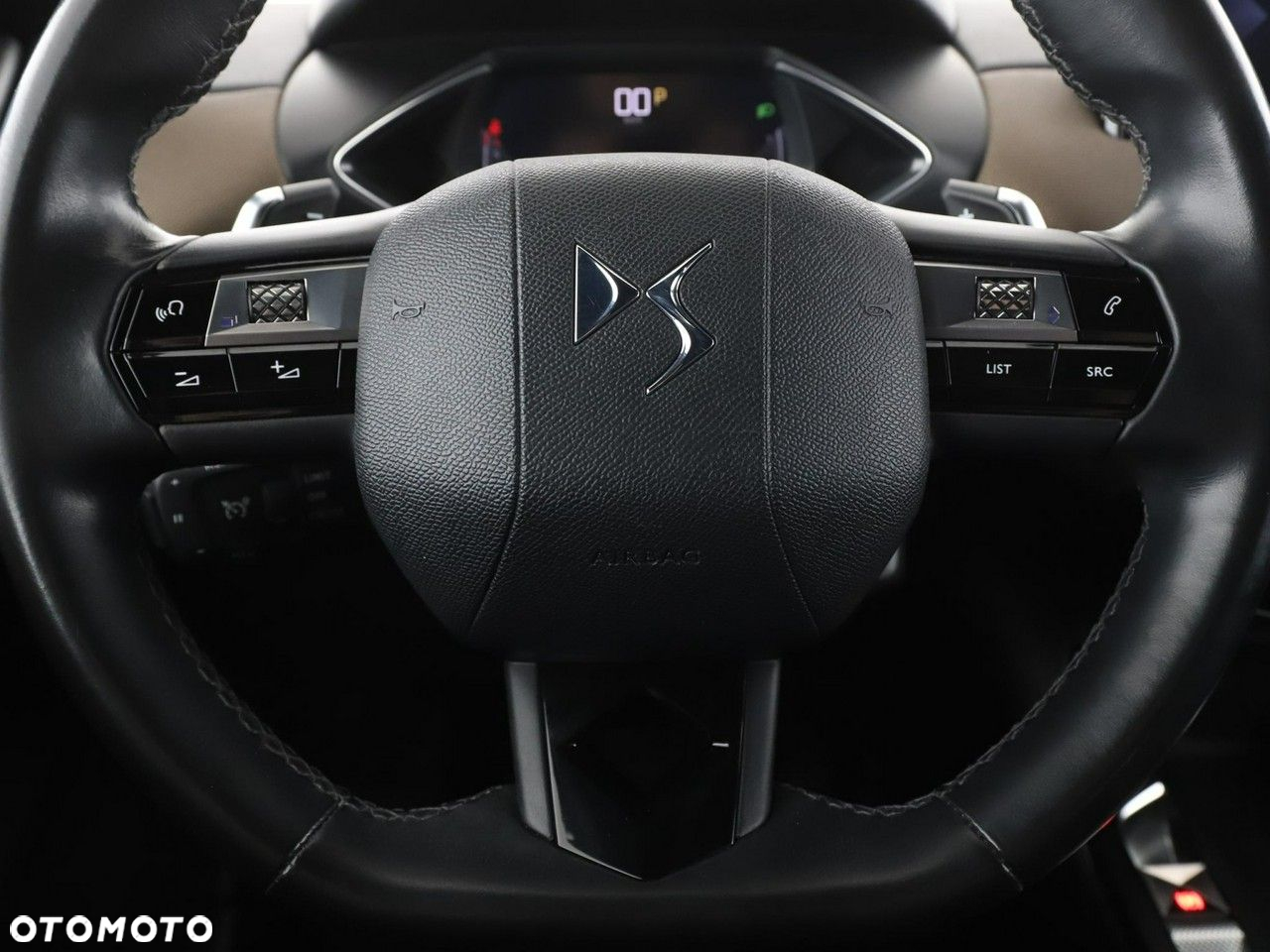 DS Automobiles DS 3 Crossback 1.2 PureTech Grand Chic - 21