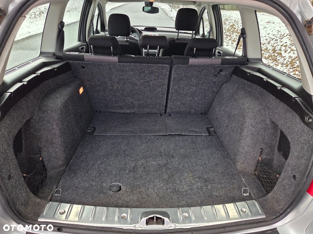 Peugeot 307 HDi 135 Tendance - 27