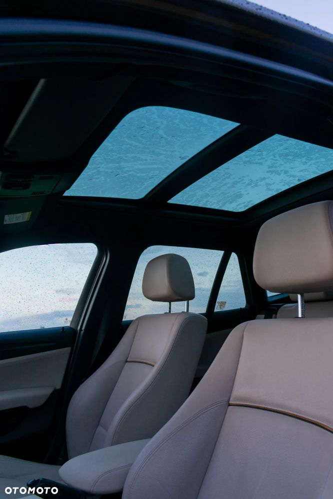 BMW X1 sDrive20d - 10