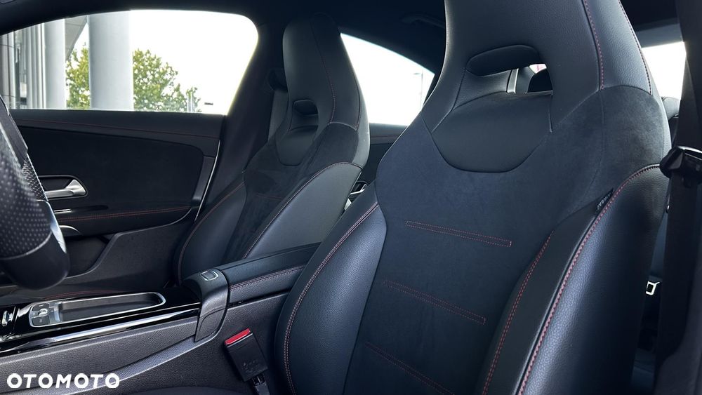 Mercedes-Benz CLA - 10