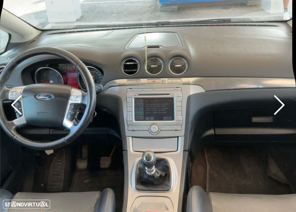 Ford S-Max 2.0 TDCi Titanium 7L - 10
