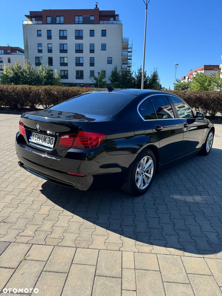 BMW Seria 5 520d - 4