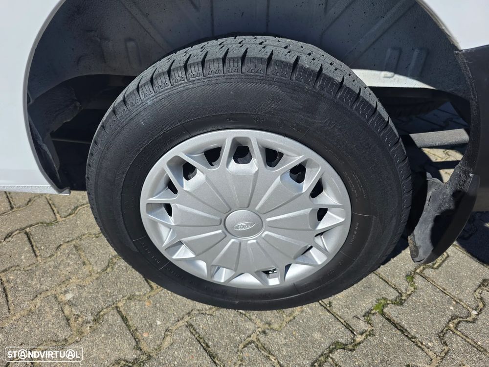 Ford Transit Custom 2.2 TDCI 270 L1 - 29