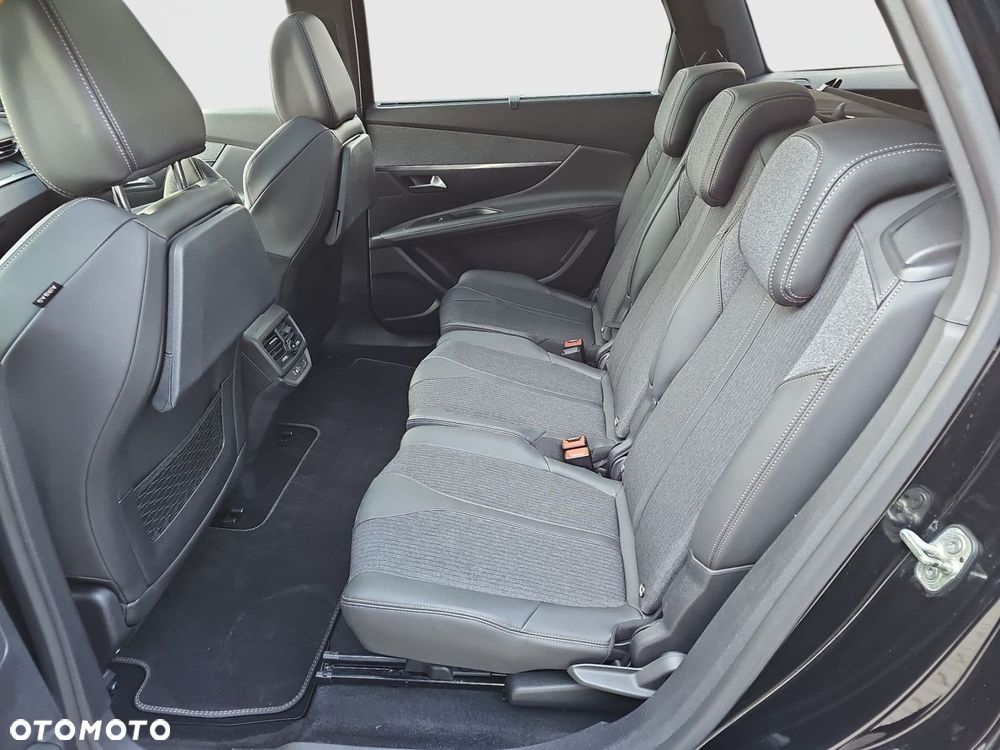 Peugeot 5008 1.6 PureTech GT Line S&S EAT8 - 31