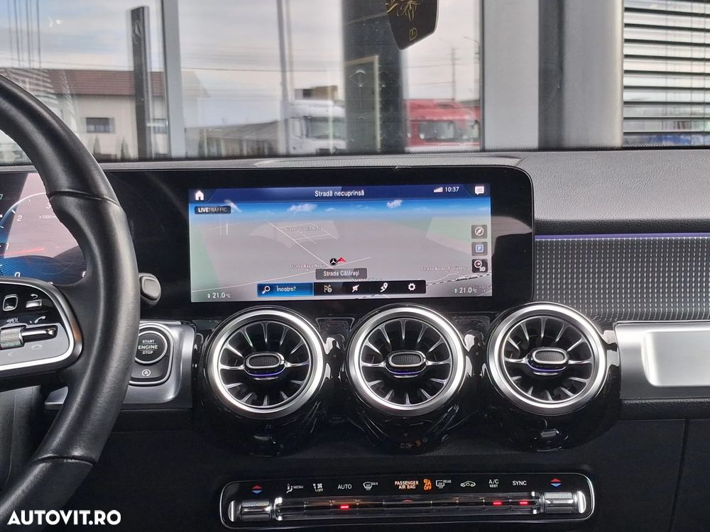 Mercedes-Benz GLB - 8