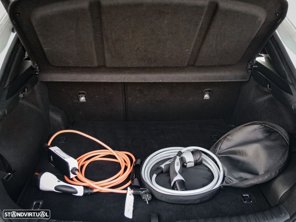 Kia XCeed 1.6 GDi PHEV First Edition - 10