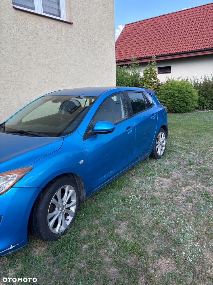 Mazda 3 1.6 CD Exclusive + - 10