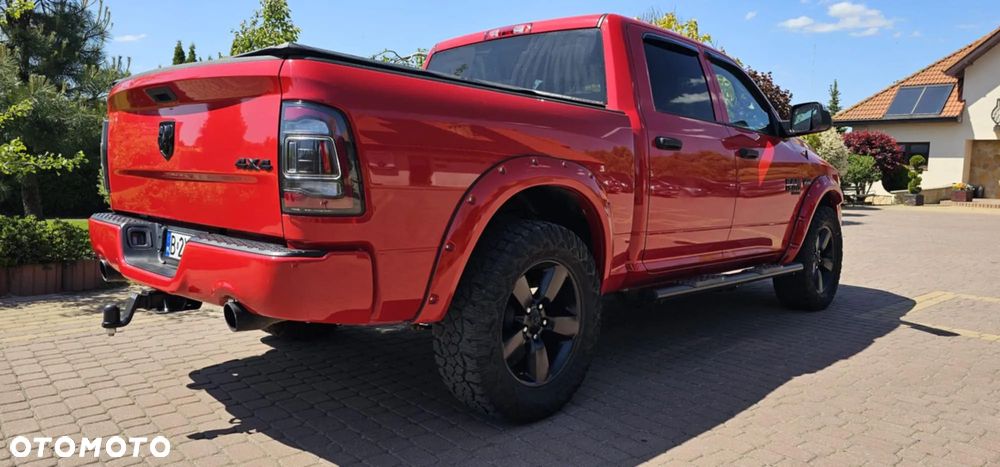 Dodge RAM 1500 5.7 4x4 - 8