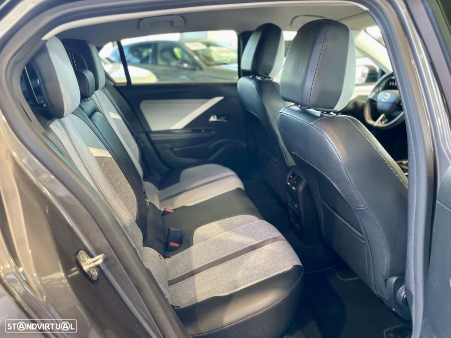 Opel Astra 1.6 T PHEV Elegance - 28