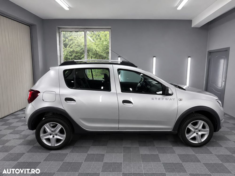 Dacia Sandero Stepway TCe 90 Prestige - 13