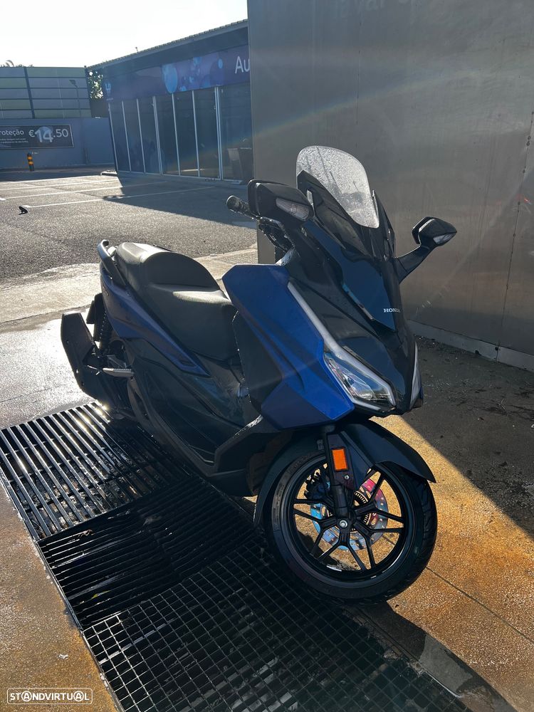 Honda Forza - 7
