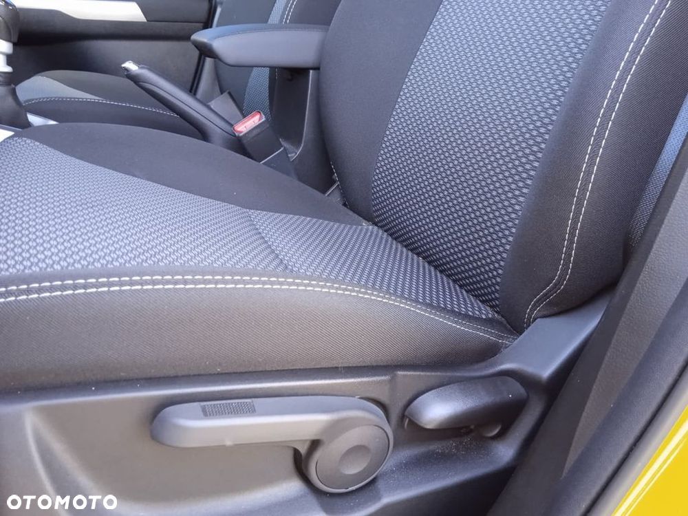 Suzuki Vitara 1.4 Boosterjet SHVS Premium 4WD - 32