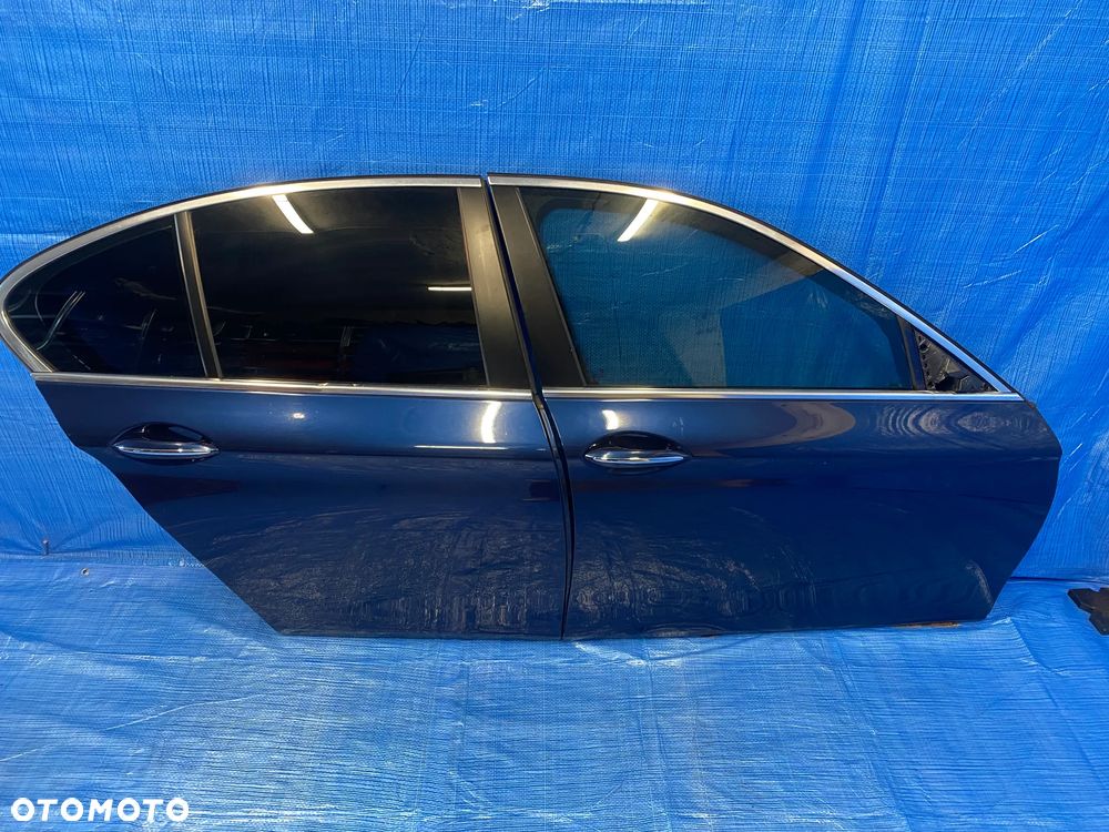 BMW F10 F11 DRZWI PRAWE PRAWY PRZÓD PRZEDNIE TYŁ TYLNE NIEBIESKIE A76 TIEFSEEBLAU  KOMPLETNE LAKIER ORYGINAŁ - 12