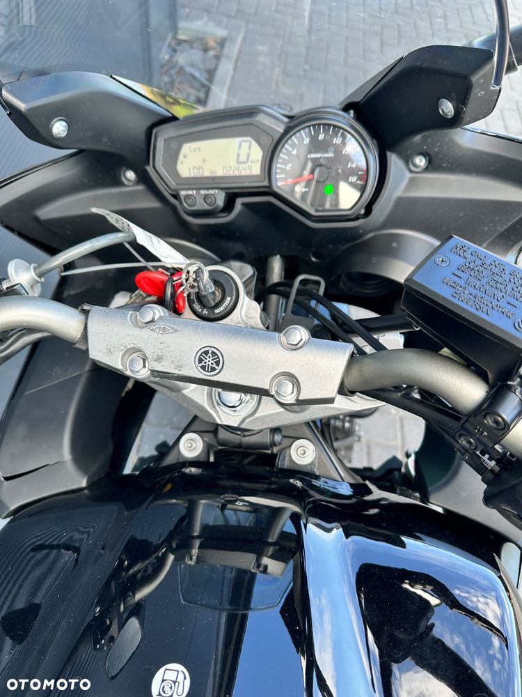 Yamaha FZ6 - 7