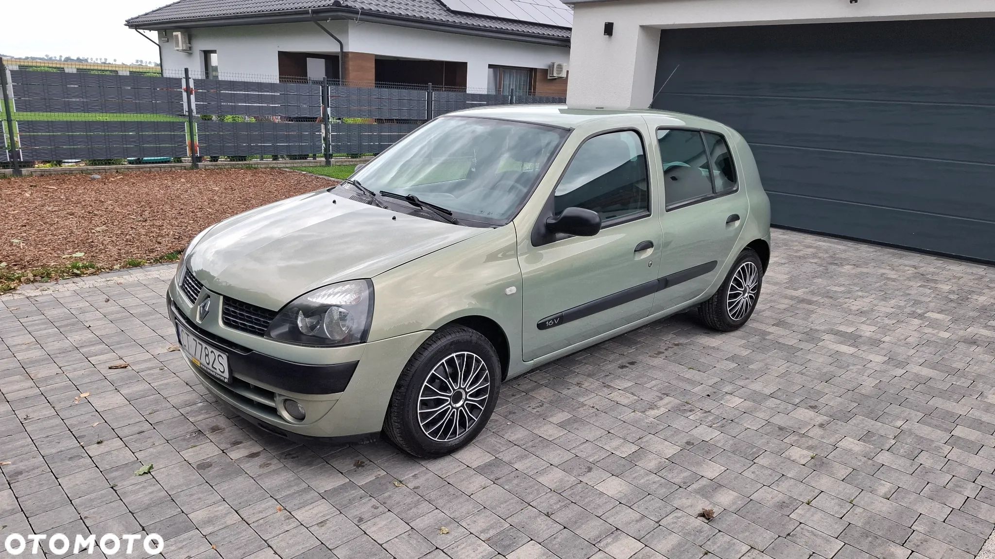 Renault Clio 1.2 16V 75 Dynamique - 1
