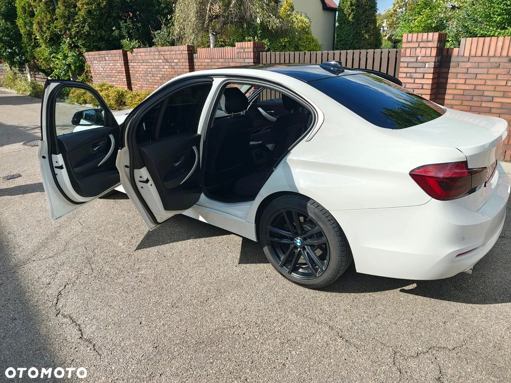 BMW Seria 3 318d Advantage - 7