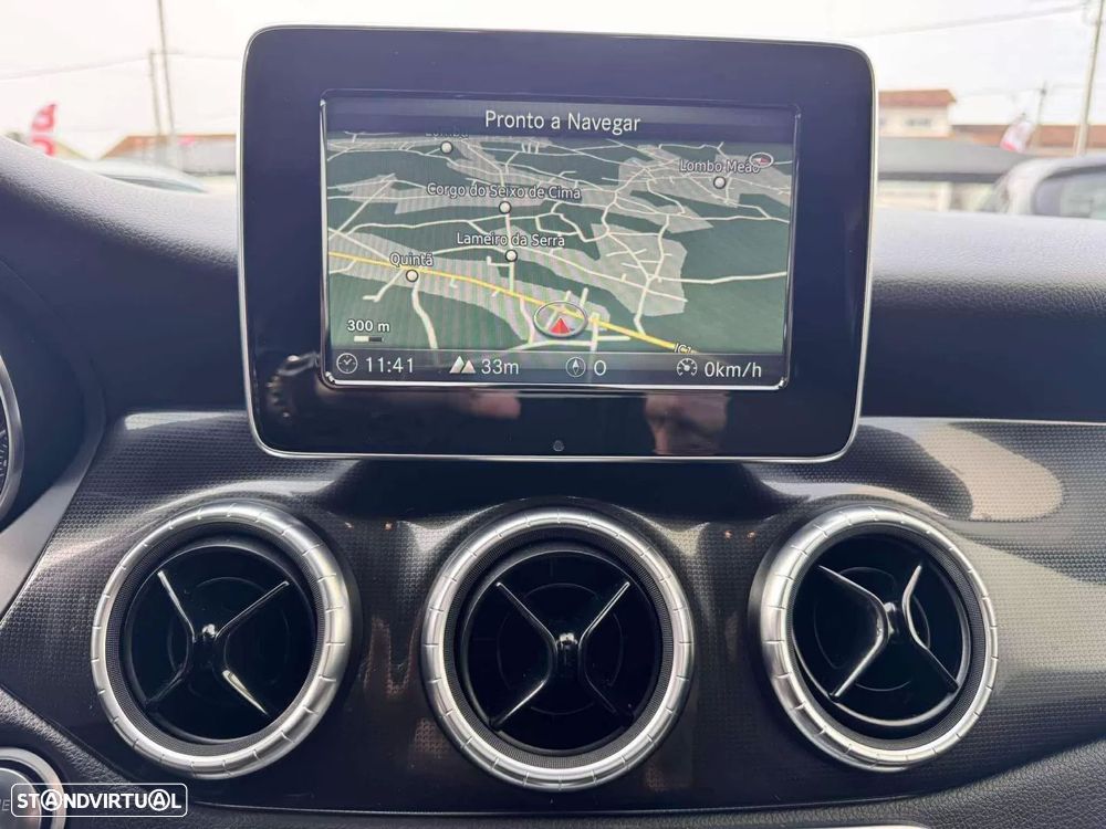 Mercedes-Benz CLA 180 d 7G-DCT Peak Edition - 13