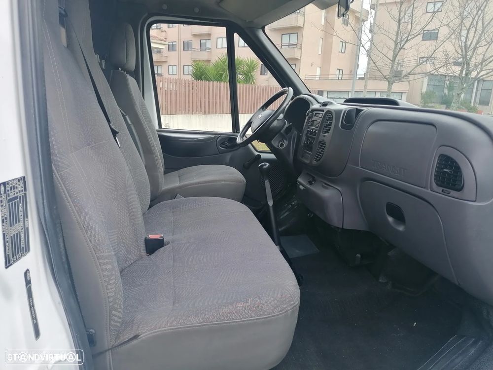 Ford Transit - 7