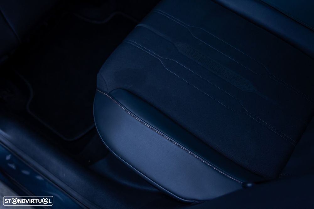 Cupra Formentor 1.4 e-Hybrid DSG Priority - 15