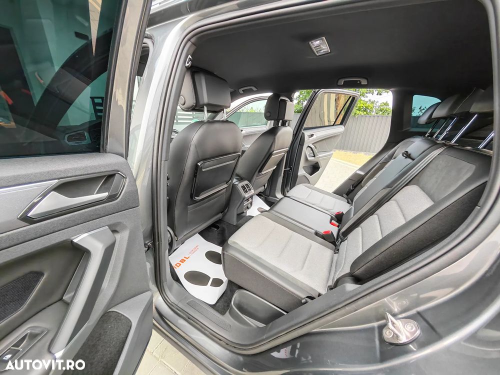 Volkswagen Tiguan - 17