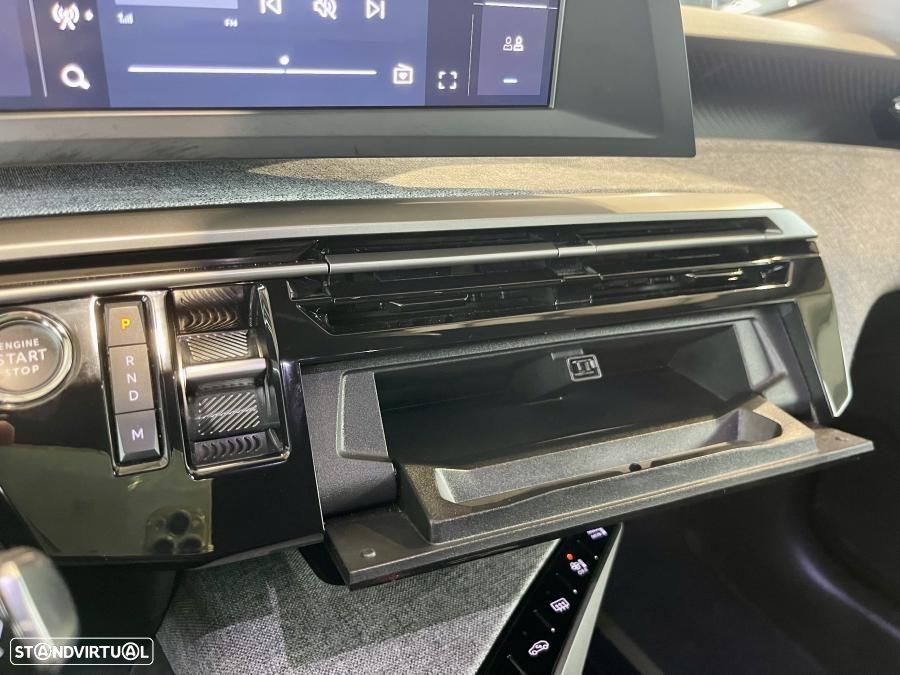 Peugeot 5008 1.2 Hybrid Allure e-DCS6 - 16