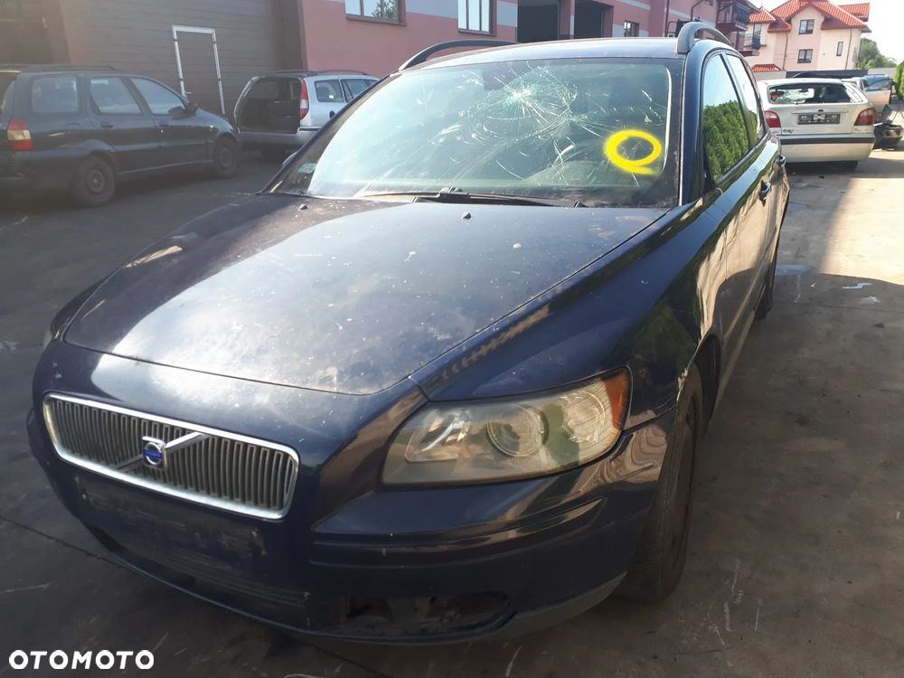 VOLVO V50 04-07 1.6 D  ZDERZAK TYŁ TYLNY 613-46 - 9