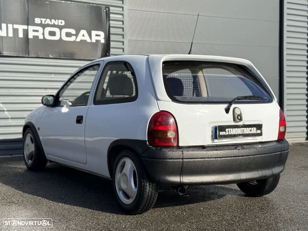 Opel CORSA B 1.7 D C/ EXTRAS - 4