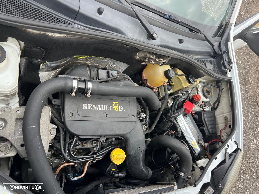 Renault kangoo 1.9 dci 4x4 van - 15